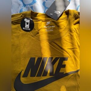 Nike Gold Reflective Logo T-Shirt